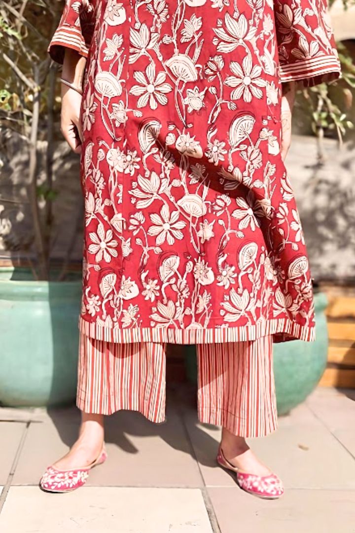 Shop Bbaawri's handcrafted cotton kurta sets at our Nirvana Courtyard store in Gurgaon.