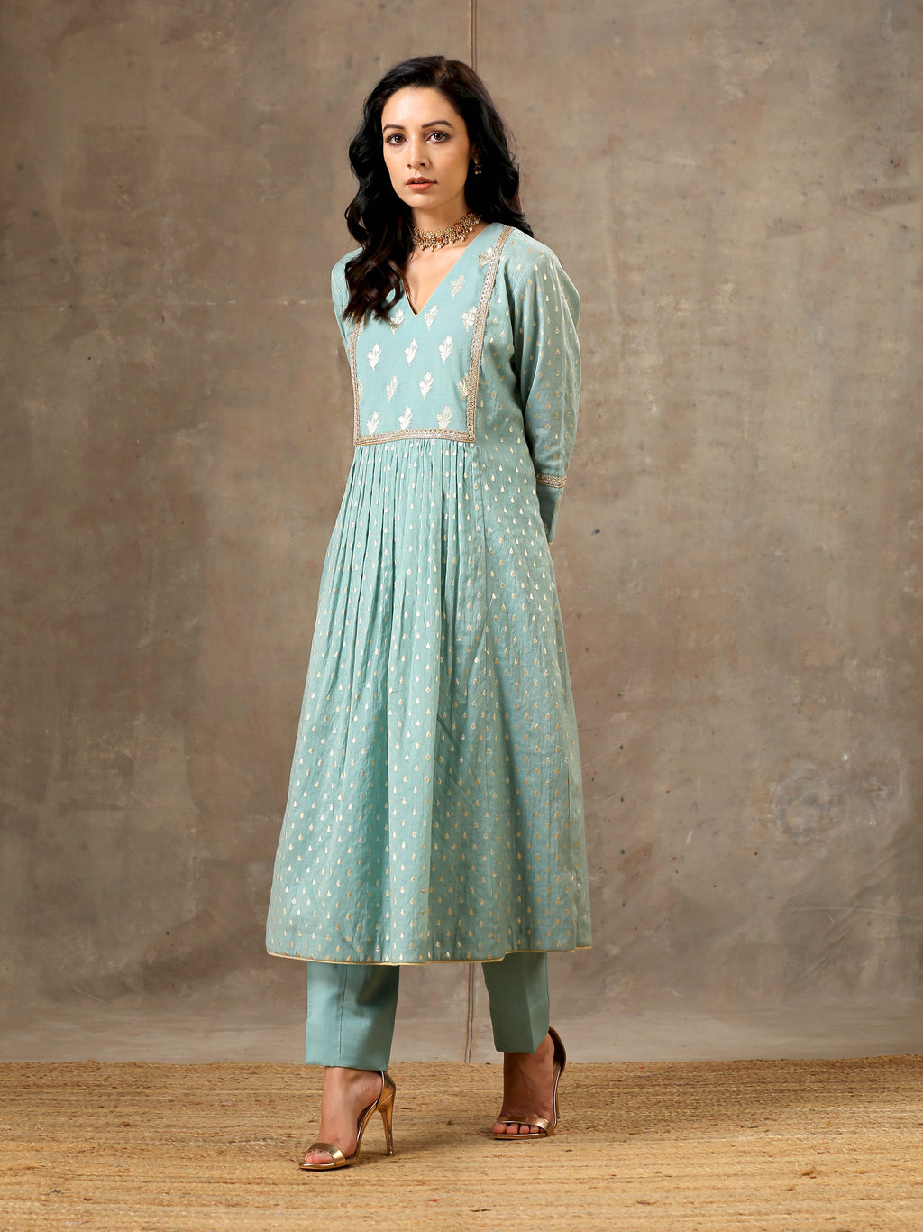 Chanderi Silk Yoke Kurta in Tiamo Blue