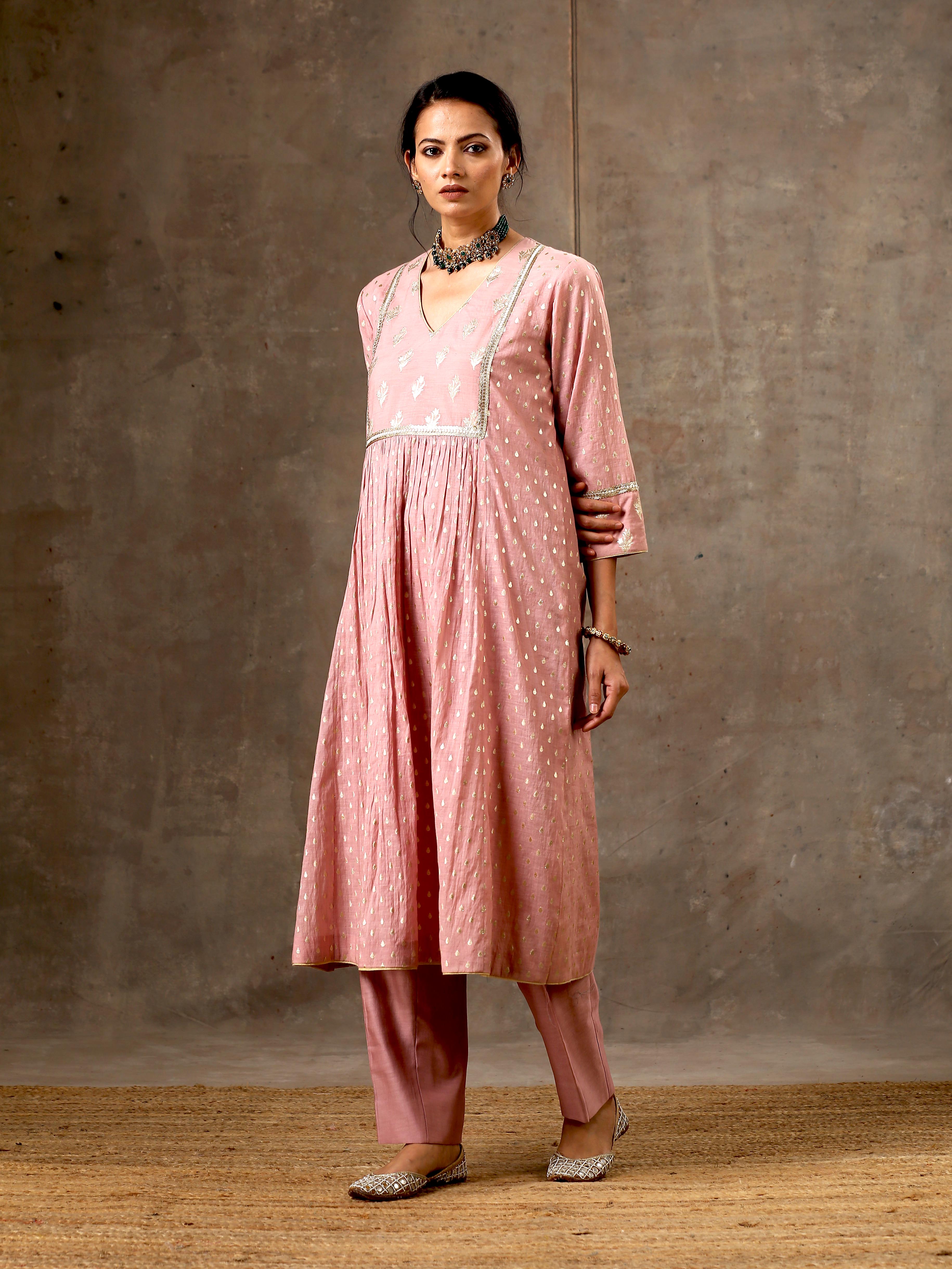 Chanderi Silk Yoke Kurta in Onion Pink Color