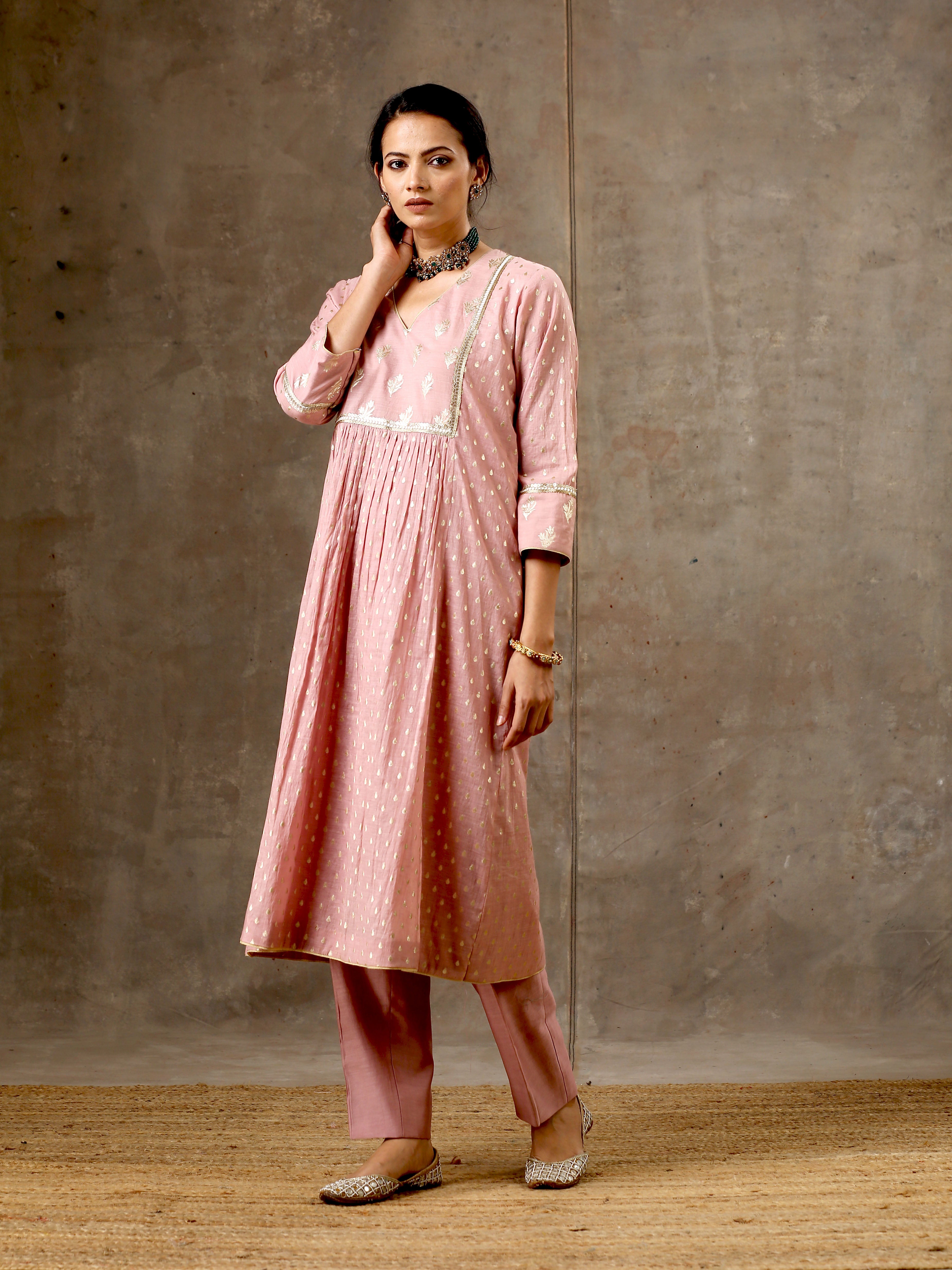 Chanderi Silk Yoke Kurta in Onion Pink Color