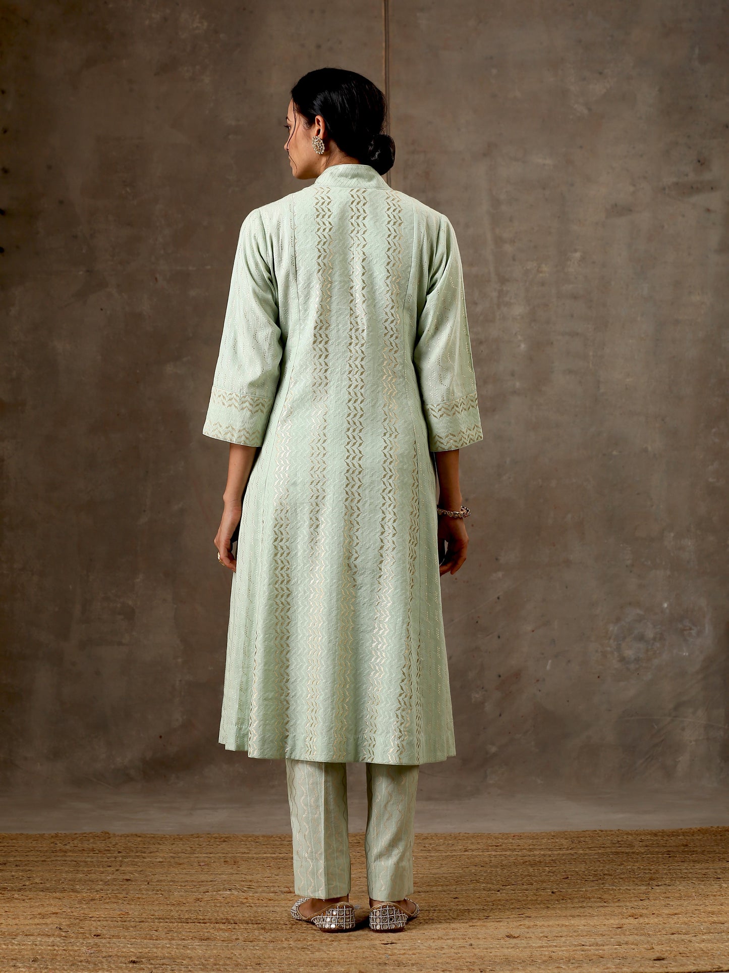 Woven Cotton Ensemble of 3 with Kota Dupatta - Pastel Green