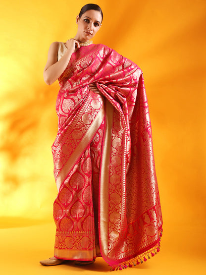 Handwoven Kadhua Jangla Banarasi Silk Saree in Coral Pink